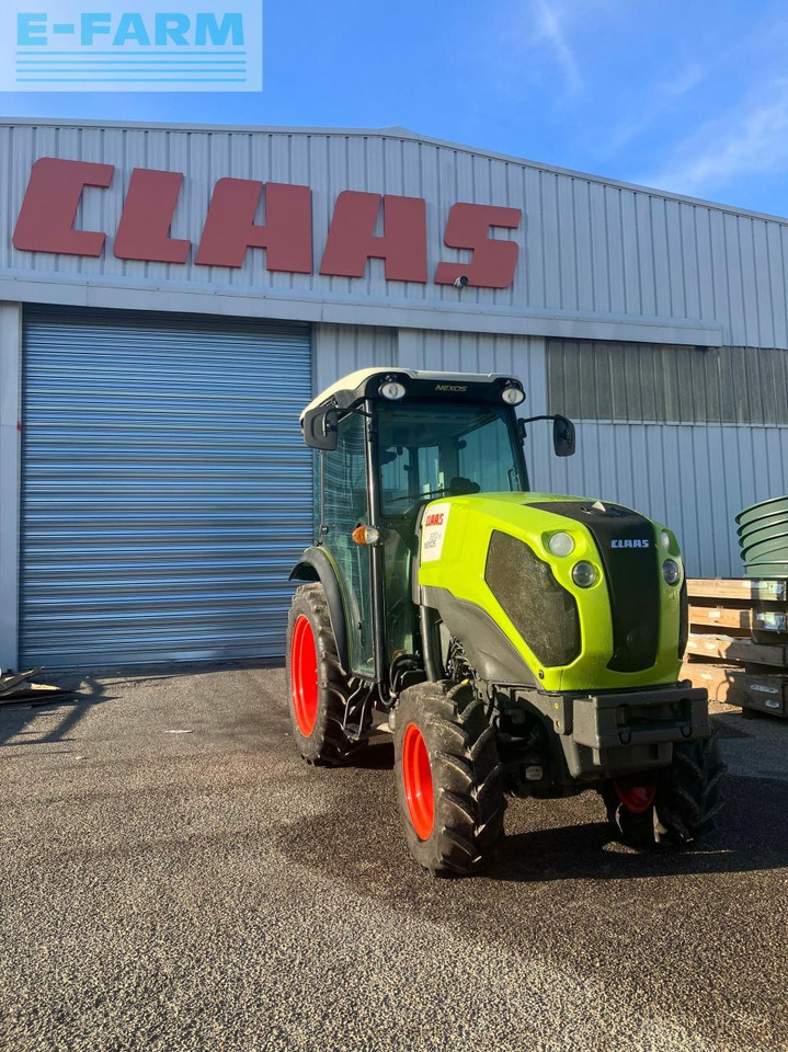 CLAAS nexos 220 ve cabine 4rm - Farm tractor: picture 1 CLAAS nexos 220 ve cabine 4rm - Farm tractor: picture 1
