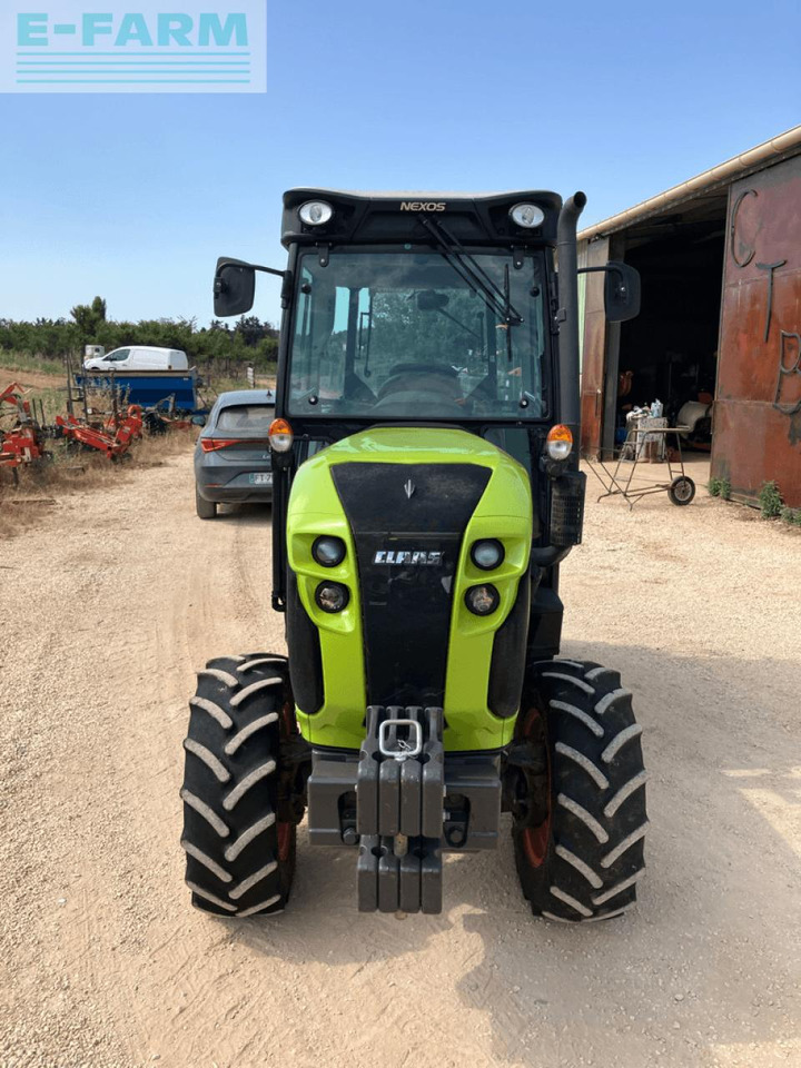 CLAAS nexos 230 m - Farm tractor: picture 3 CLAAS nexos 230 m - Farm tractor: picture 3