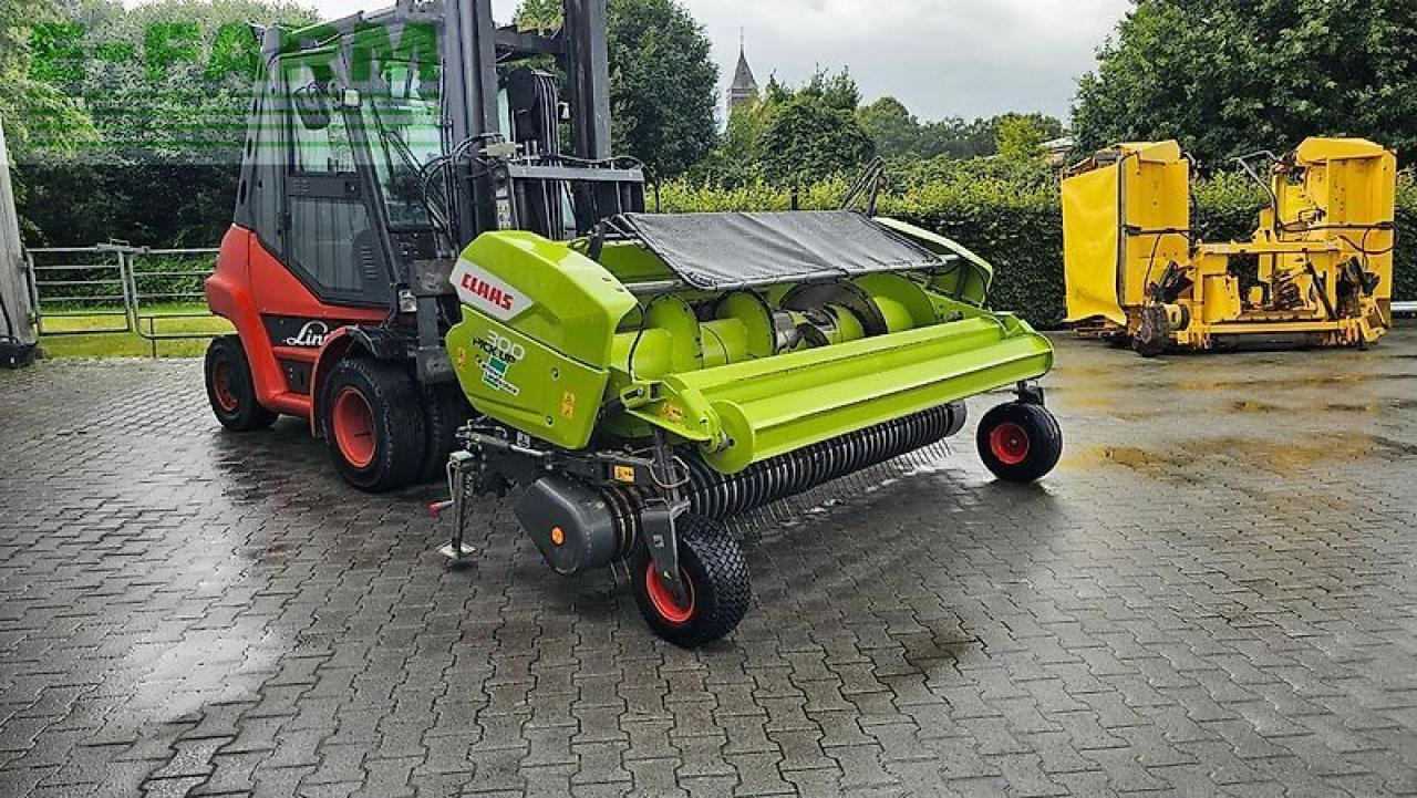 CLAAS pu 300 profi contour - Forage harvester attachment: picture 1 CLAAS pu 300 profi contour - Forage harvester attachment: picture 1
