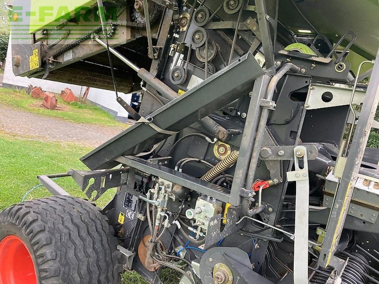 CLAAS rollant 374 rc pro - Square baler: picture 3 CLAAS rollant 374 rc pro - Square baler: picture 3