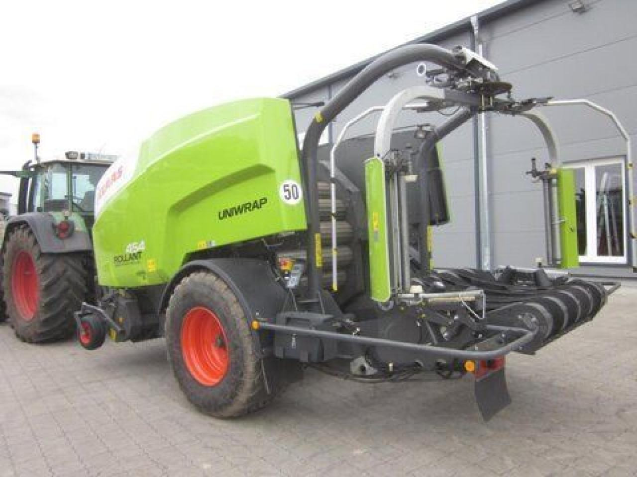 CLAAS rollant 454 rc pro uniwrap, pressen-wickler-komb - Square baler: picture 3 CLAAS rollant 454 rc pro uniwrap, pressen-wickler-komb - Square baler: picture 3