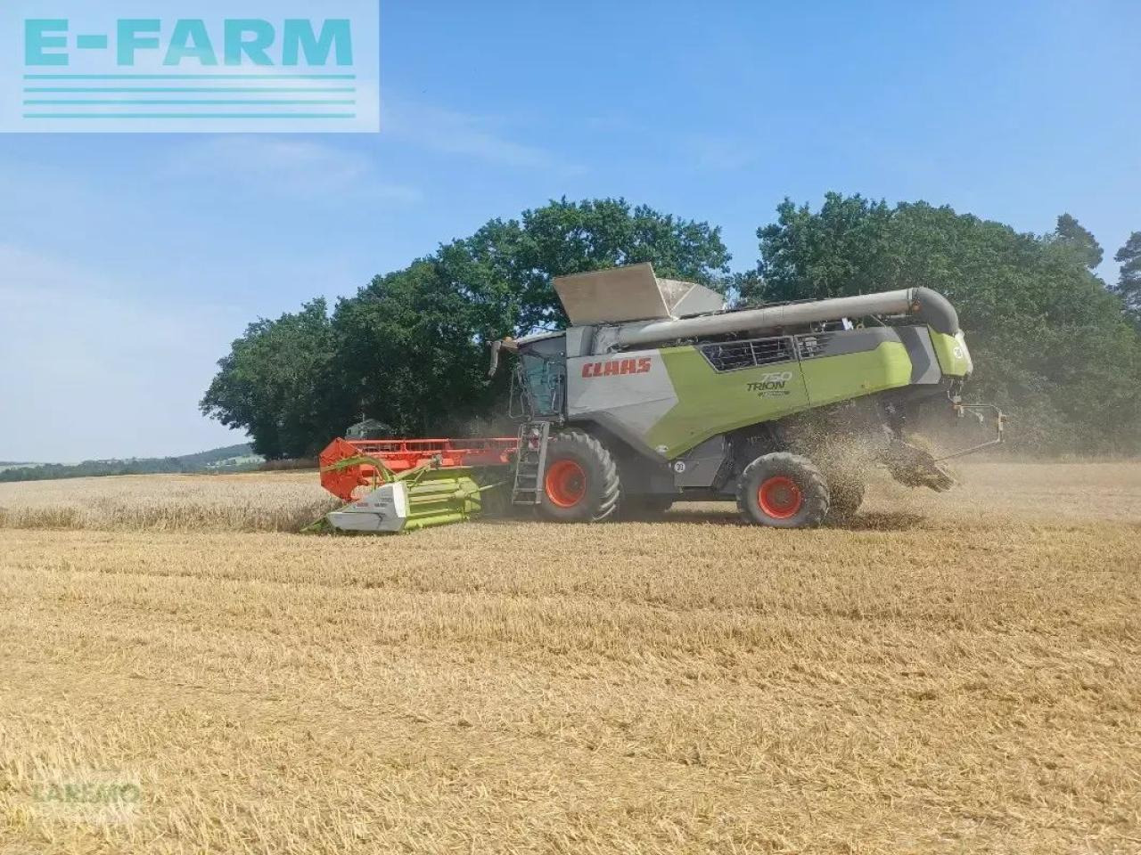 CLAAS trion 750 montana + v 770 - Combine harvester: picture 2 CLAAS trion 750 montana + v 770 - Combine harvester: picture 2