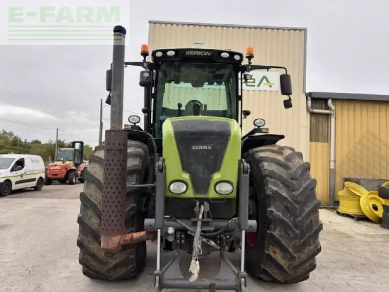 CLAAS xerion 3300 - Farm tractor: picture 3 CLAAS xerion 3300 - Farm tractor: picture 3