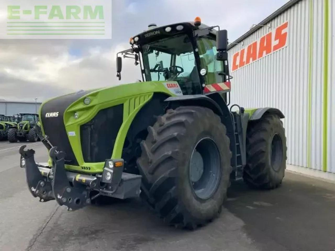 CLAAS xerion 4200 trac vc TRAC VC - Farm tractor: picture 1 CLAAS xerion 4200 trac vc TRAC VC - Farm tractor: picture 1