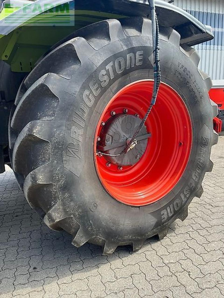 CLAAS xerion 5000 trac TRAC - Farm tractor: picture 4 CLAAS xerion 5000 trac TRAC - Farm tractor: picture 4