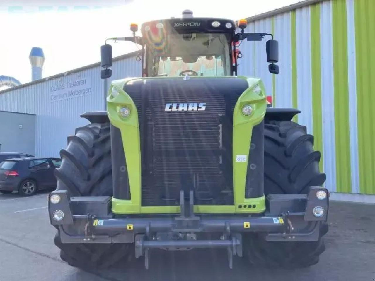 CLAAS xerion 5000 trac vc TRAC VC - Farm tractor: picture 2 CLAAS xerion 5000 trac vc TRAC VC - Farm tractor: picture 2