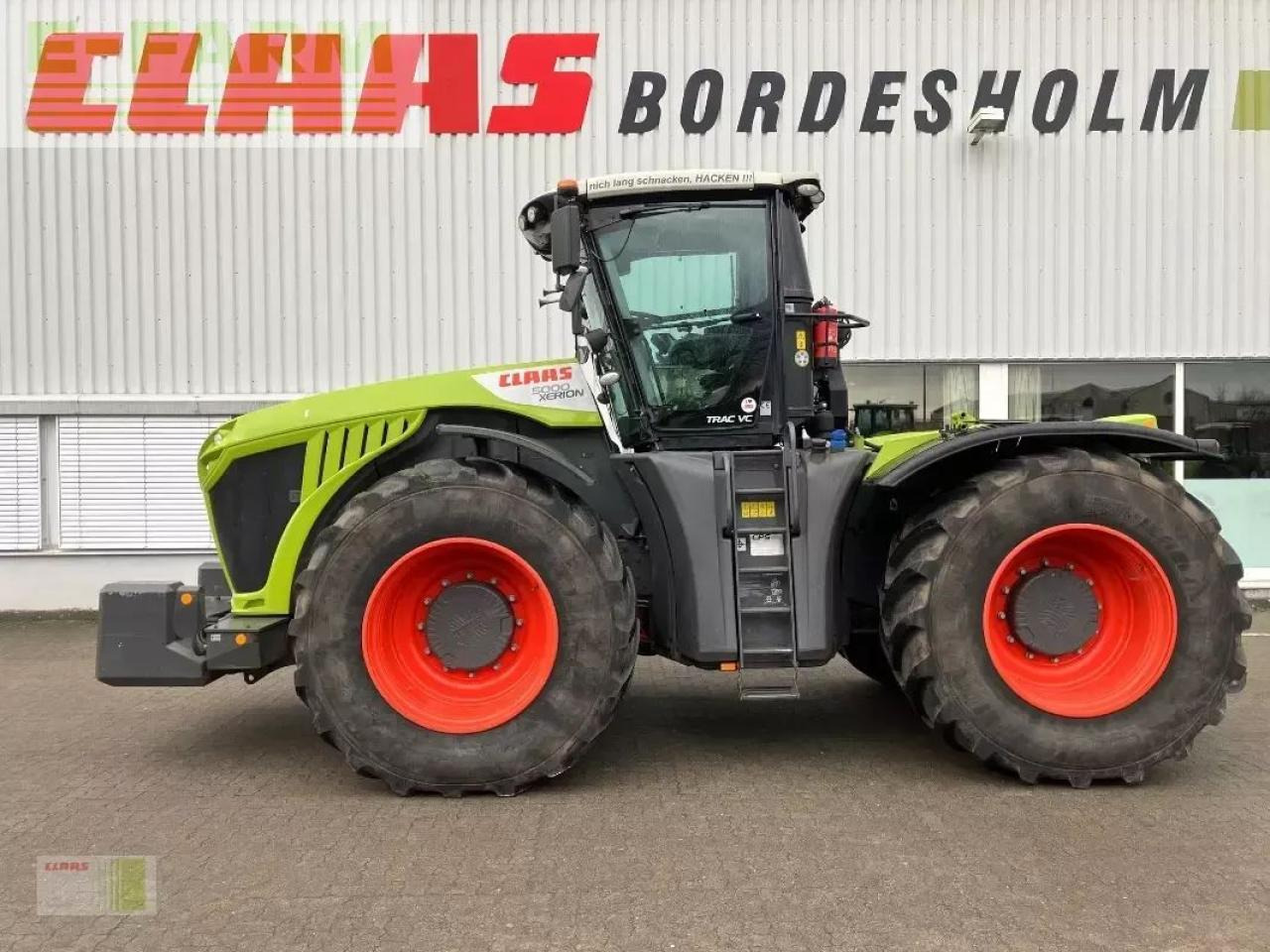 CLAAS xerion 5000 trac vc TRAC VC - Farm tractor: picture 2 CLAAS xerion 5000 trac vc TRAC VC - Farm tractor: picture 2