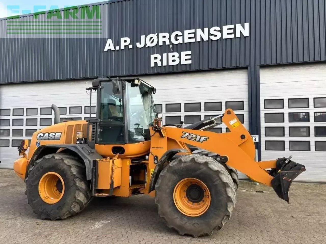 Case-IH 721 f 721 f - Mini excavator: picture 1 Case-IH 721 f 721 f - Mini excavator: picture 1