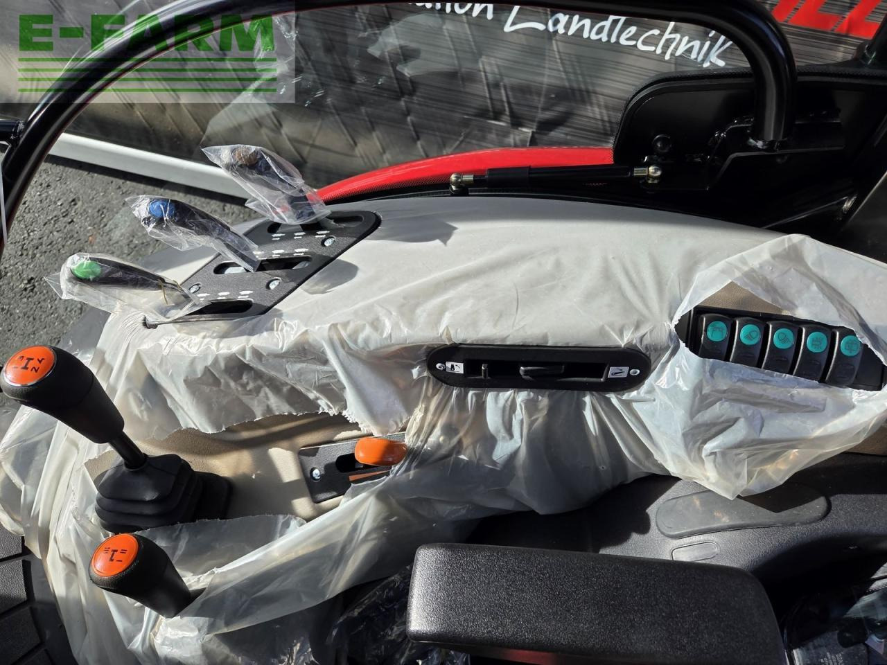 Farm tractor Case-IH farmall 75 a (stage v): picture 20