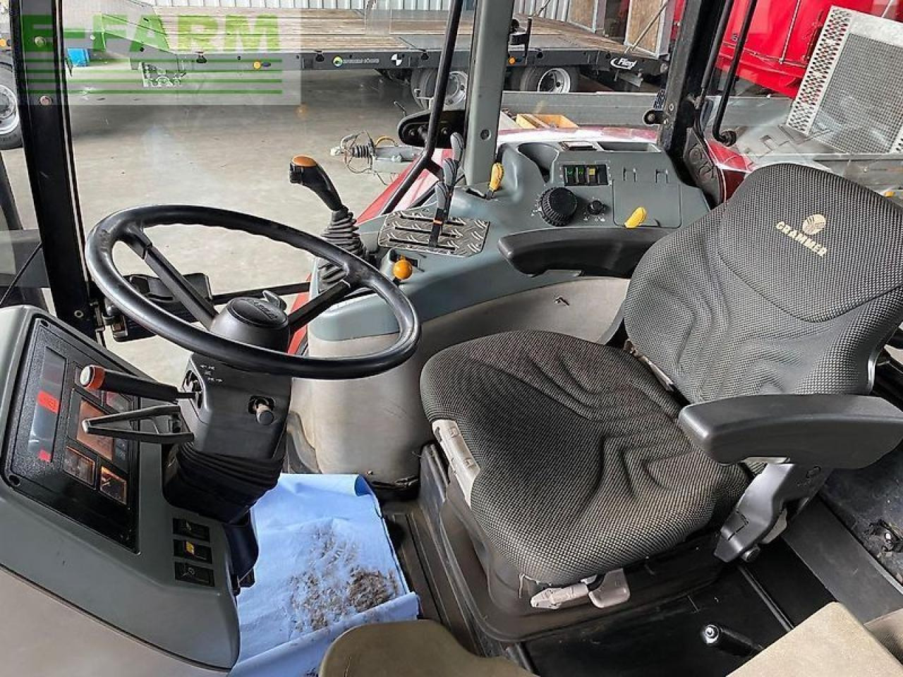 Farm tractor Case-IH mx 135: picture 8