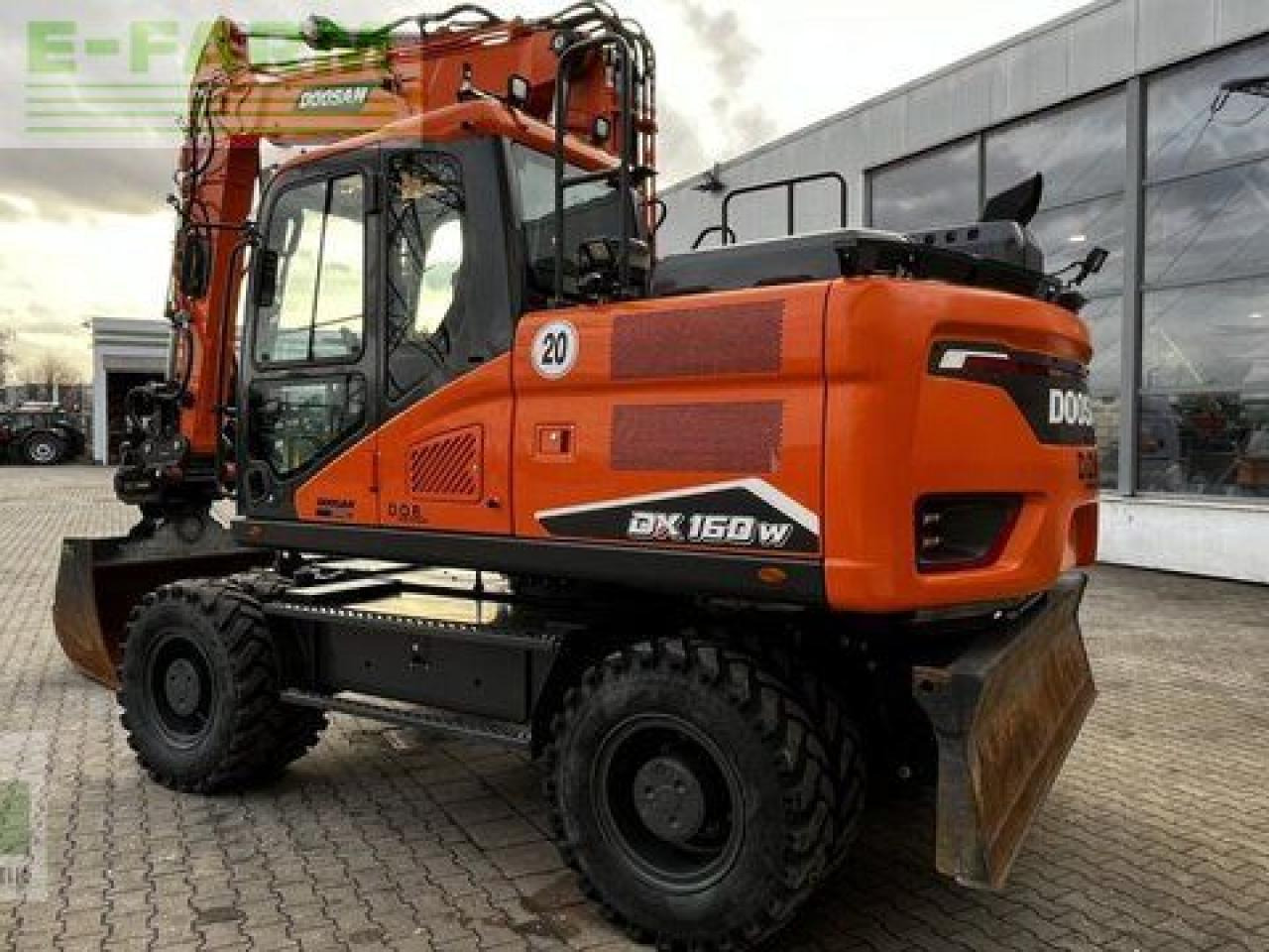 Doosan dx 160w-7 - Wheel excavator: picture 3 Doosan dx 160w-7 - Wheel excavator: picture 3