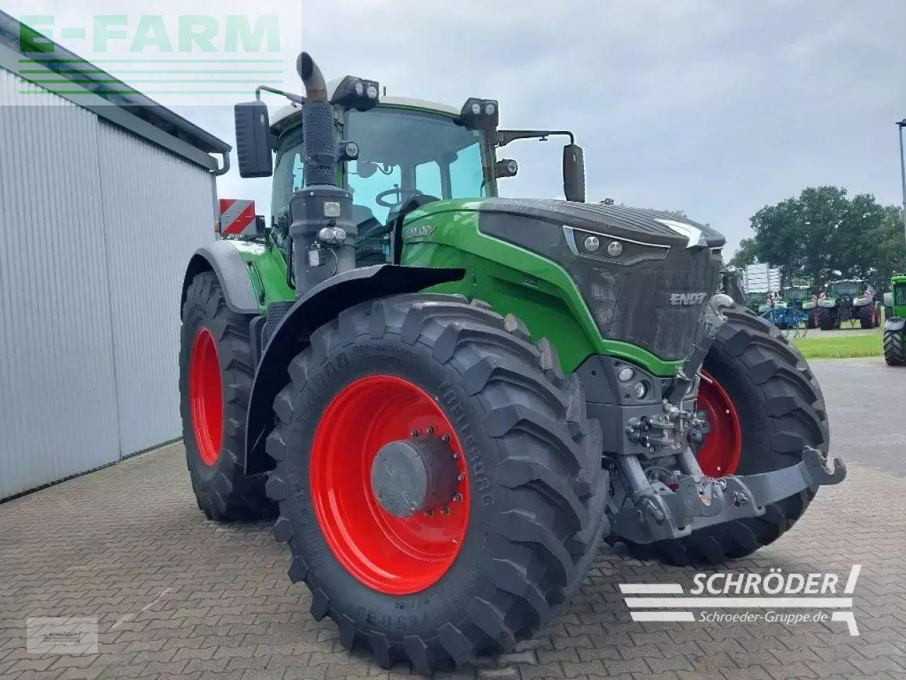 Fendt 1050 vario s4 profi plus - Farm tractor: picture 4 Fendt 1050 vario s4 profi plus - Farm tractor: picture 4
