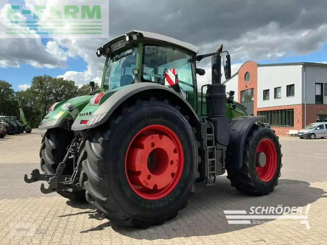 Fendt 1050 vario s4 profi plus ProfiPlus - Farm tractor: picture 5 Fendt 1050 vario s4 profi plus ProfiPlus - Farm tractor: picture 5