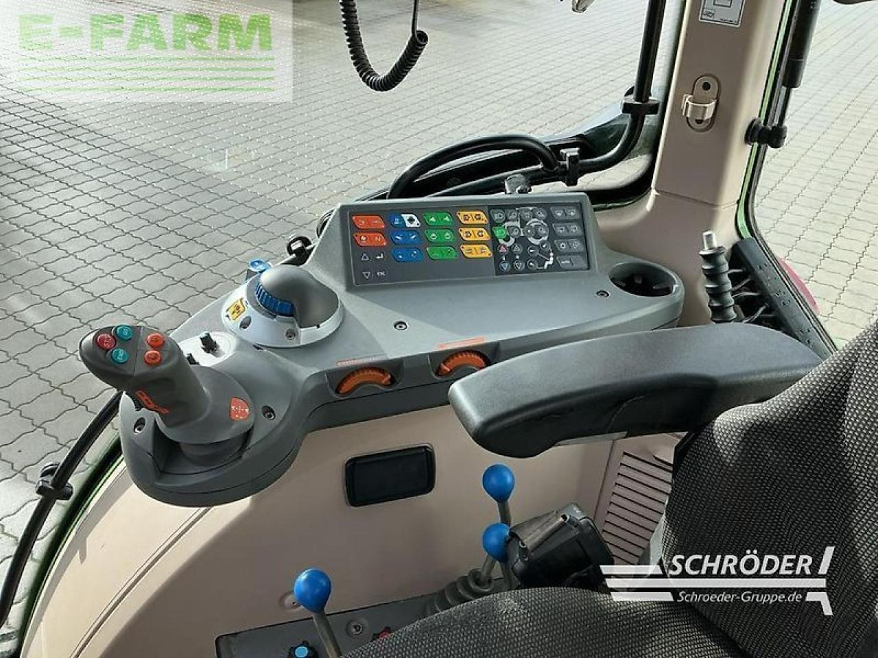 Fendt 310 vario s4 power Power - Farm tractor: picture 2 Fendt 310 vario s4 power Power - Farm tractor: picture 2