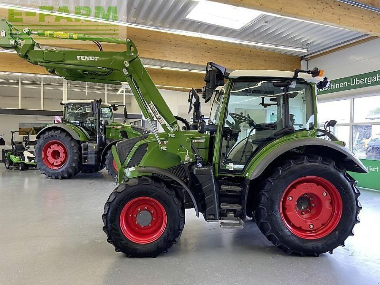 Fendt 311 vario gen4 power t - Farm tractor: picture 3 Fendt 311 vario gen4 power t - Farm tractor: picture 3