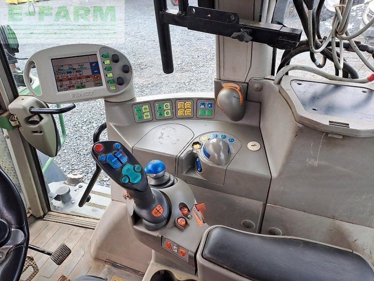Farm tractor Fendt 415 vario tms: picture 6