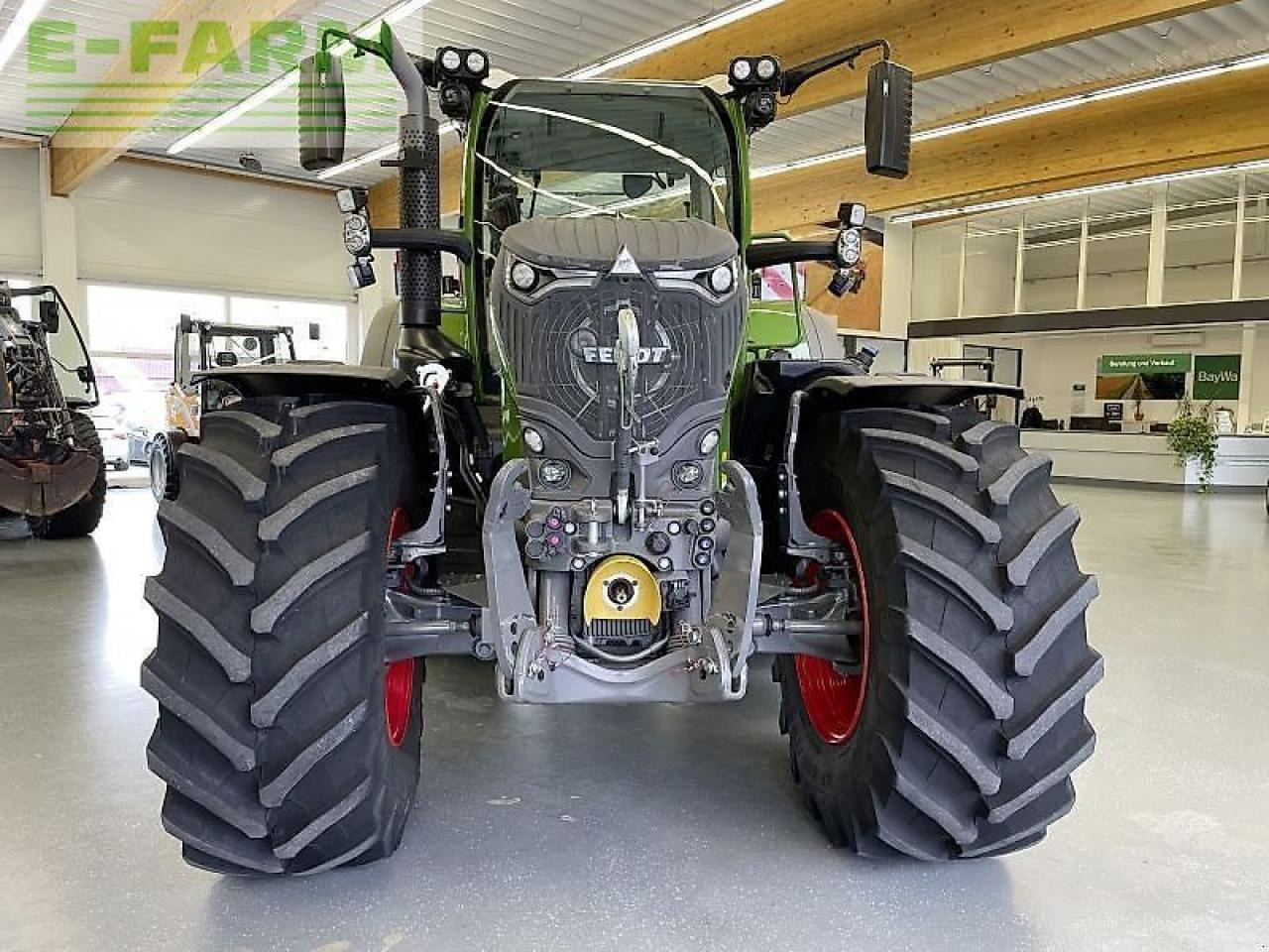 Fendt 724 gen7 profi plus setting2 - Farm tractor: picture 3 Fendt 724 gen7 profi plus setting2 - Farm tractor: picture 3