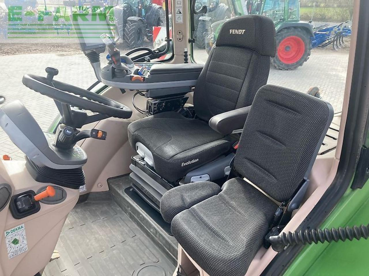 Fendt 724 s4 - Farm tractor: picture 5 Fendt 724 s4 - Farm tractor: picture 5