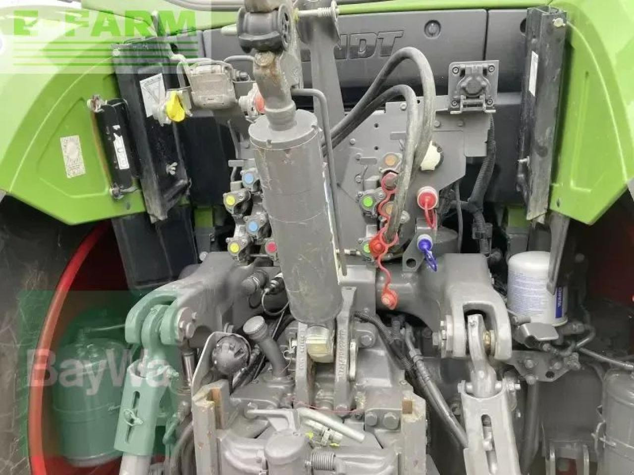 Farm tractor Fendt 724 vario gen6 profi plus: picture 12