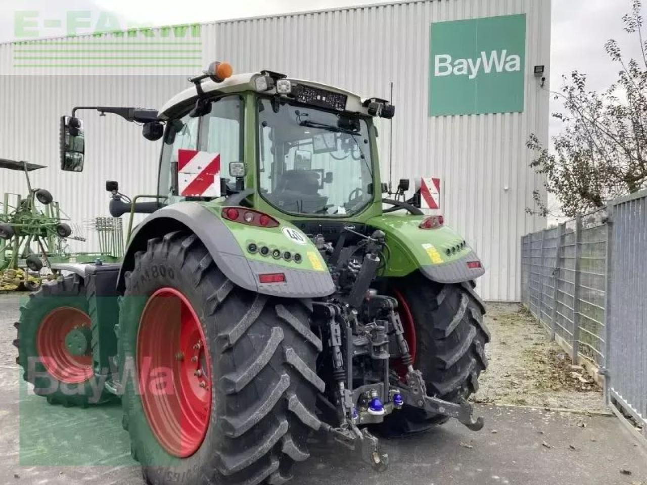 Farm tractor Fendt 724 vario gen6 profi plus: picture 9