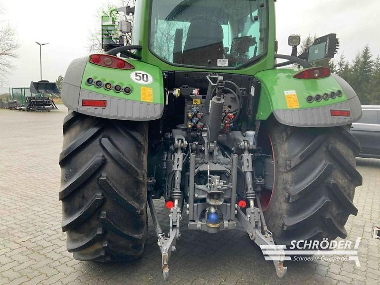 Fendt 724 vario gen6 profi plus - Farm tractor: picture 5 Fendt 724 vario gen6 profi plus - Farm tractor: picture 5