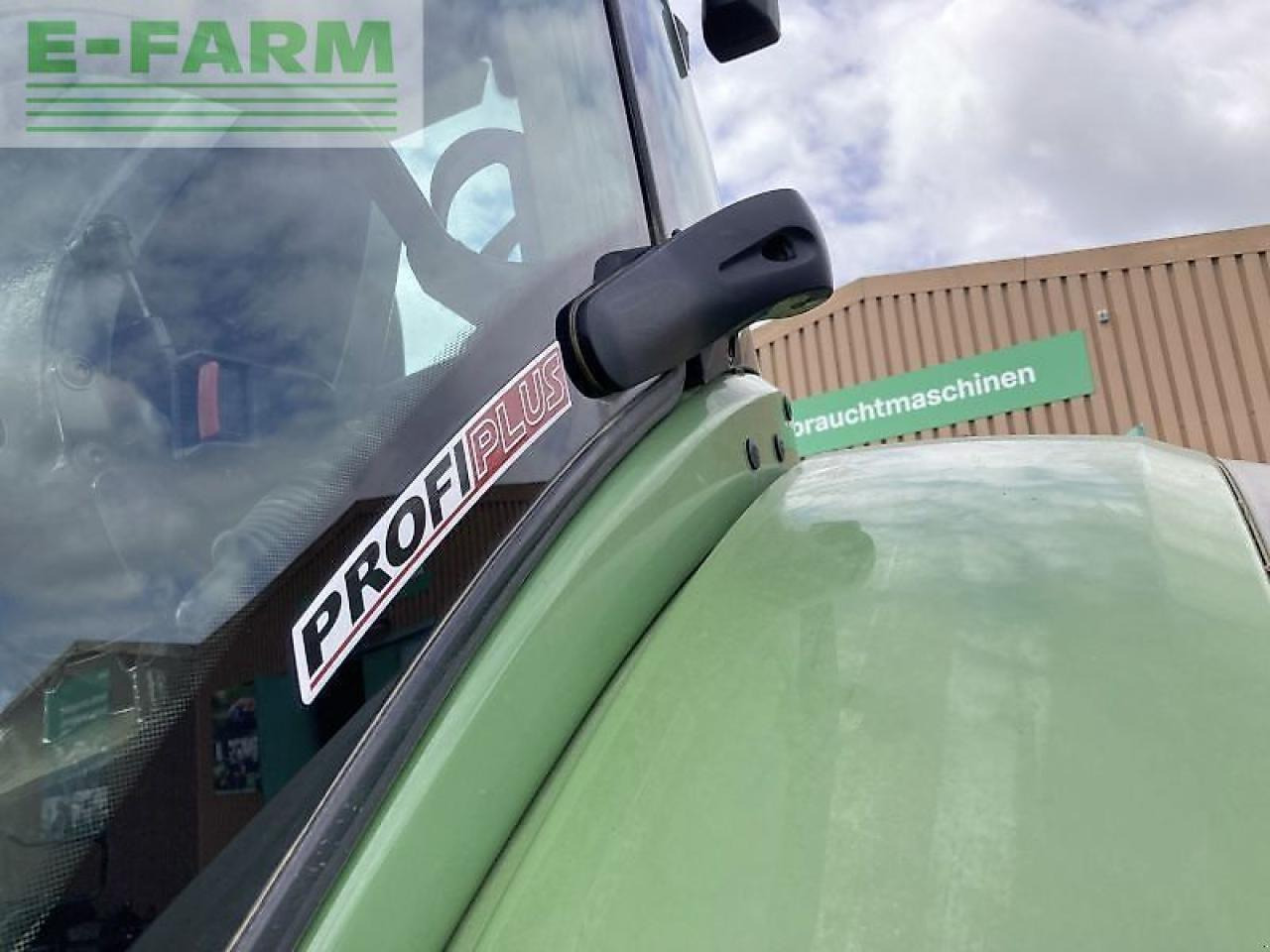 Farm tractor Fendt 824 vario s4 profi plus ProfiPlus: picture 10