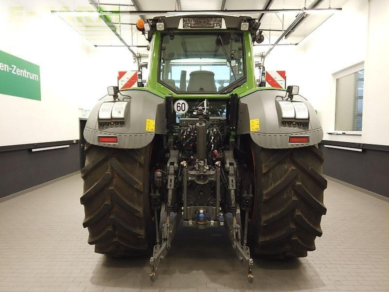 Fendt 828 vario s4 profi plus ProfiPlus - Farm tractor: picture 5 Fendt 828 vario s4 profi plus ProfiPlus - Farm tractor: picture 5