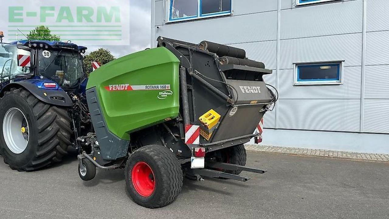 Fendt rotana 160 v variable rundballenpresse mit bändern stroh - Square baler: picture 2 Fendt rotana 160 v variable rundballenpresse mit bändern stroh - Square baler: picture 2
