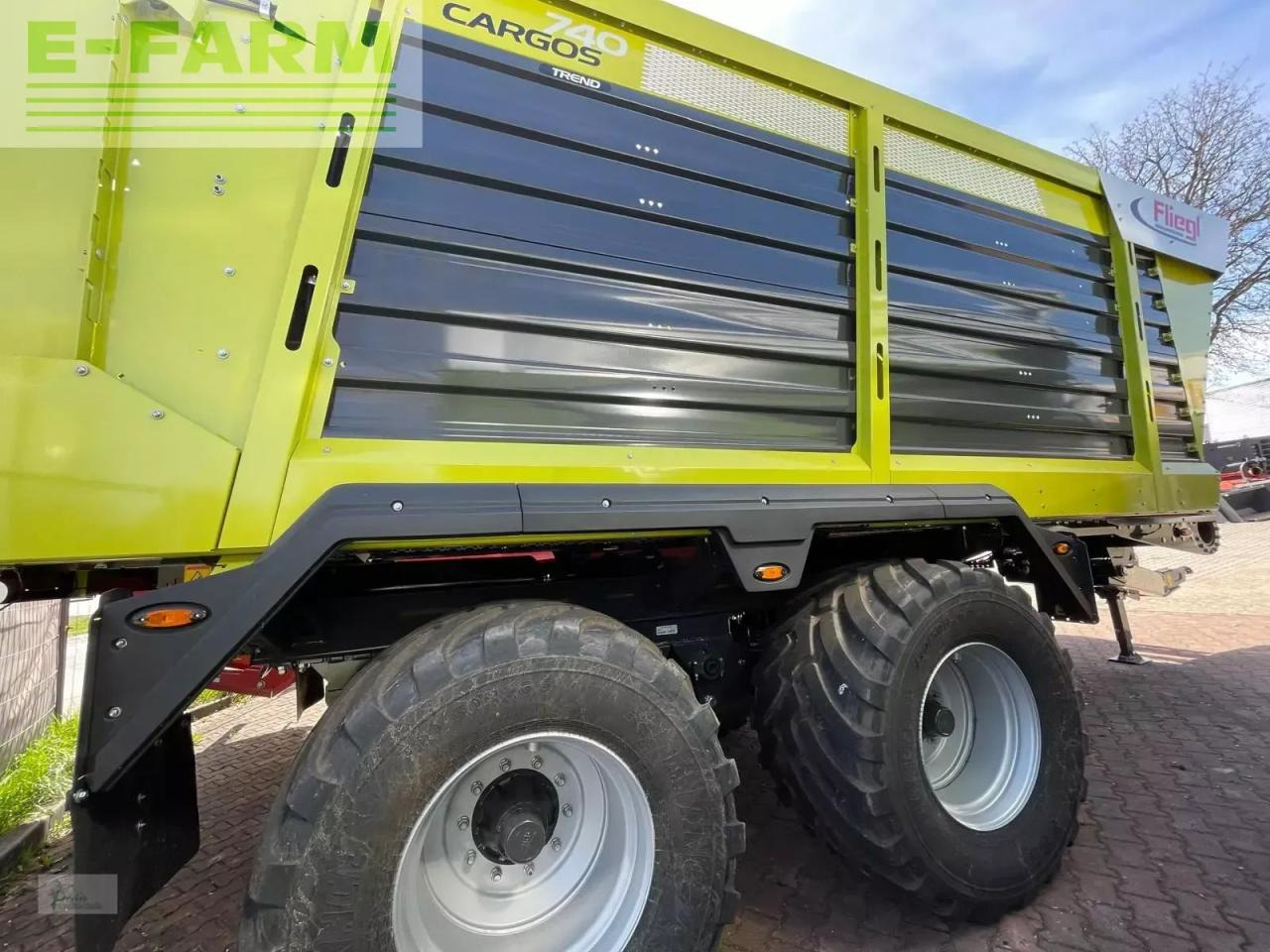 Fliegl cargos 740 - Farm tipping trailer/ Dumper: picture 3 Fliegl cargos 740 - Farm tipping trailer/ Dumper: picture 3