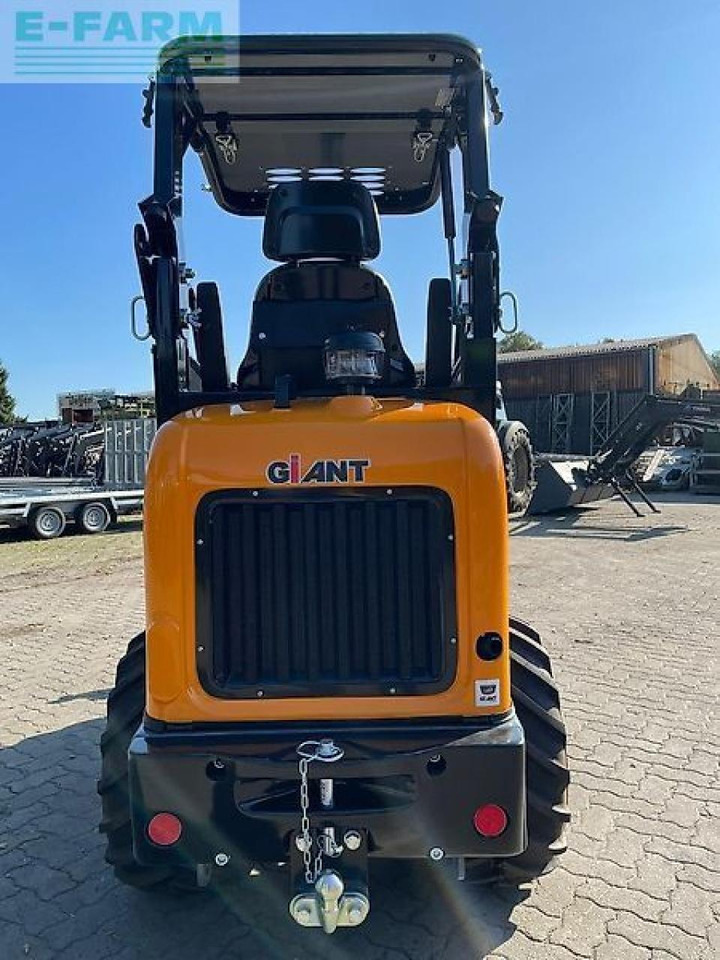 Giant g1500 - Mini excavator: picture 4 Giant g1500 - Mini excavator: picture 4