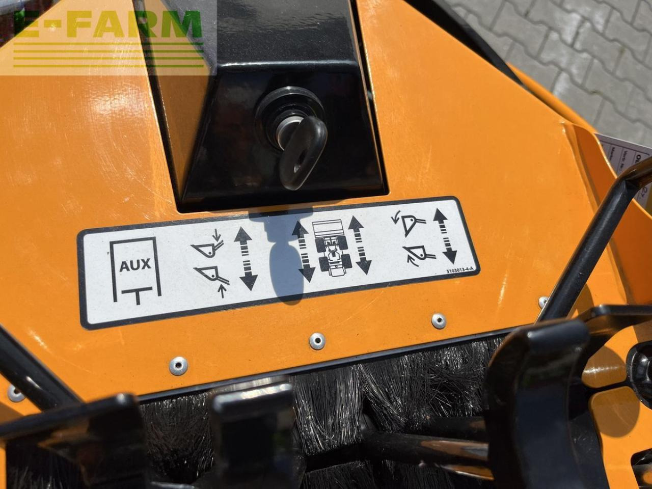 Giant sk 202d neuwertig inkl. schaufel & pg - Mini excavator: picture 2 Giant sk 202d neuwertig inkl. schaufel & pg - Mini excavator: picture 2