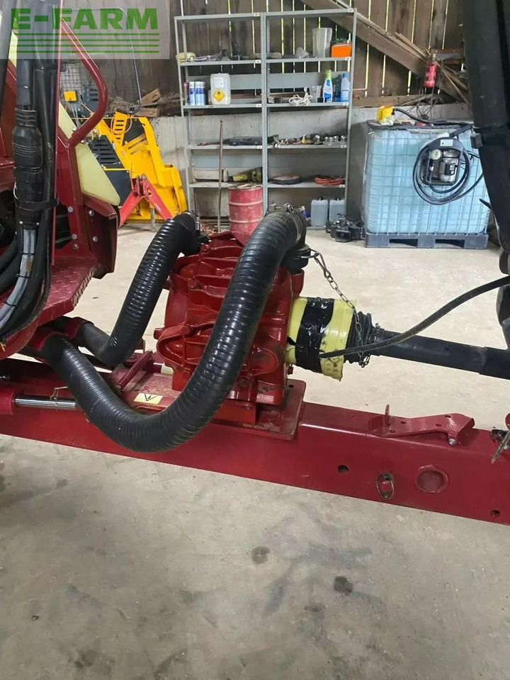 Hardi navigator 3000 - Trailed sprayer: picture 4 Hardi navigator 3000 - Trailed sprayer: picture 4