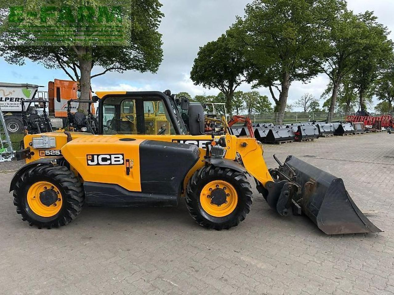 JCB 525-60 - Telescopic handler: picture 2 JCB 525-60 - Telescopic handler: picture 2