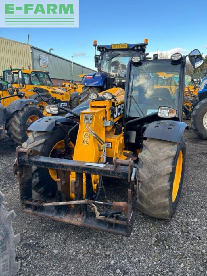 JCB 527-58 - Telescopic handler: picture 4 JCB 527-58 - Telescopic handler: picture 4
