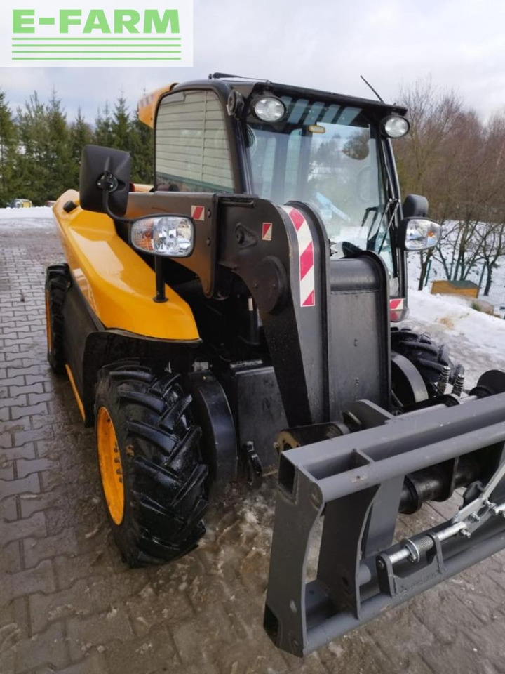 JCB JCB 515-40 TH - Telescopic handler: picture 3 JCB JCB 515-40 TH - Telescopic handler: picture 3