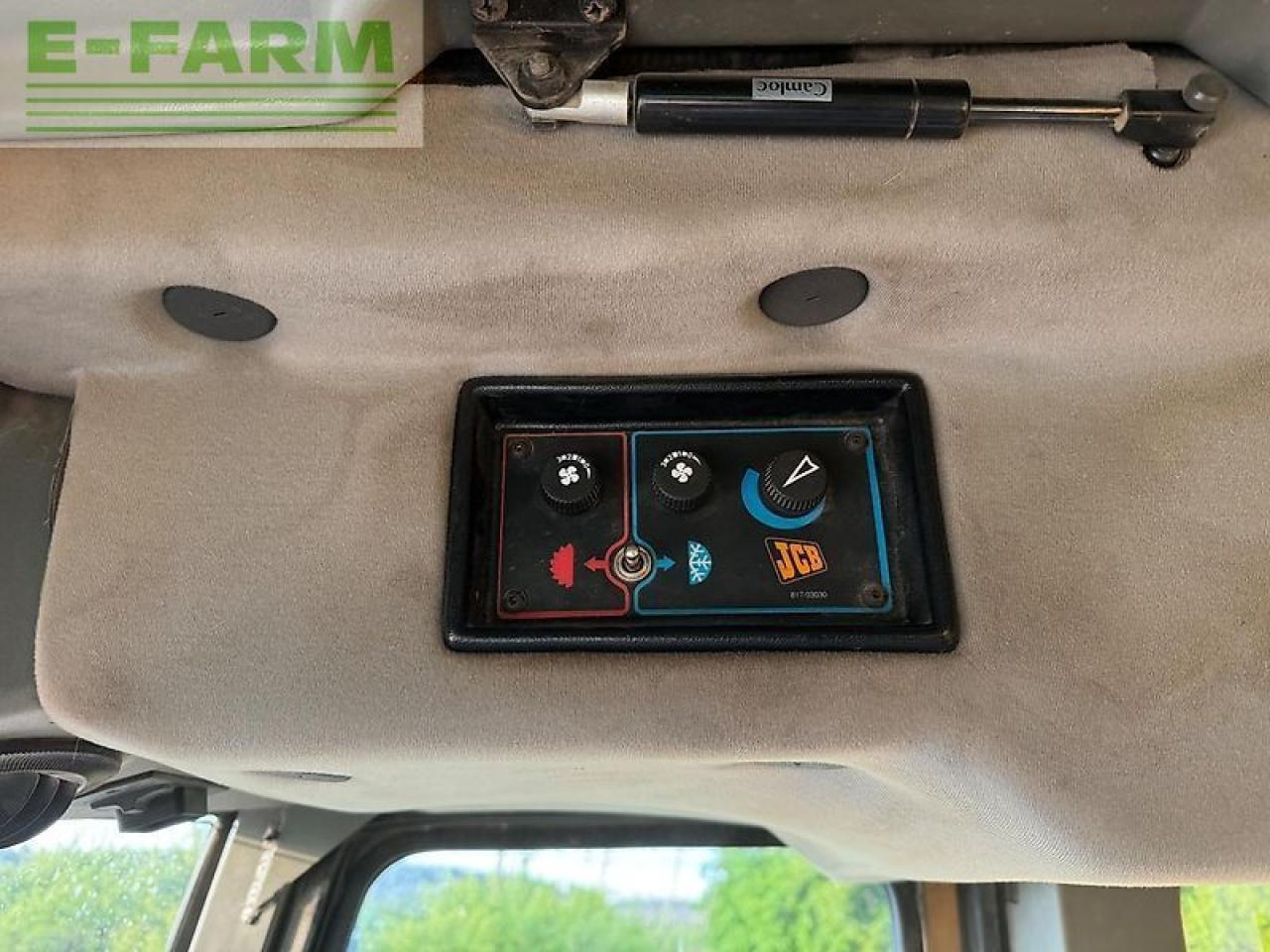 JCB fastrac 185 / 65 - Farm tractor: picture 5 JCB fastrac 185 / 65 - Farm tractor: picture 5