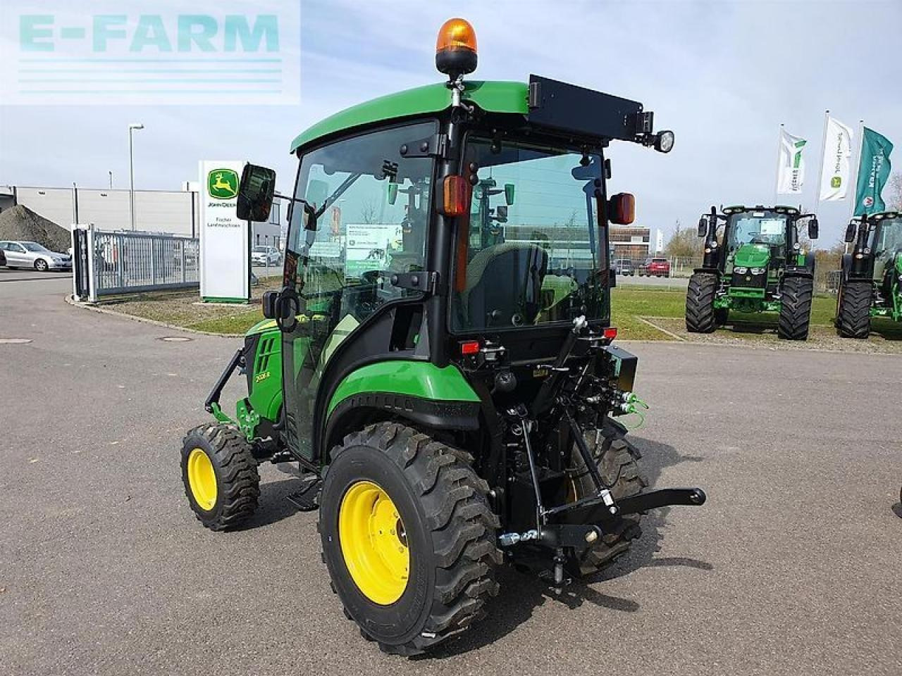 John Deere 2026r - Farm tractor: picture 5 John Deere 2026r - Farm tractor: picture 5