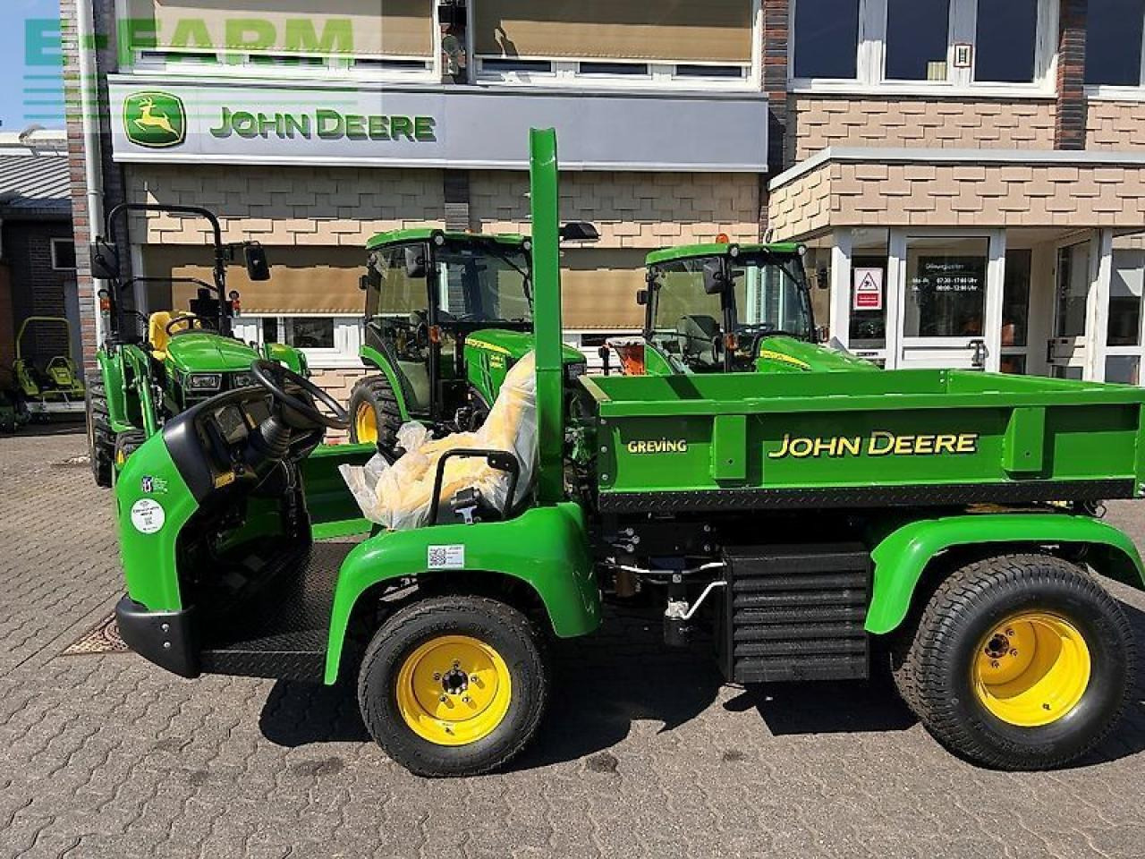 John Deere 2030a - Farm tractor: picture 4 John Deere 2030a - Farm tractor: picture 4