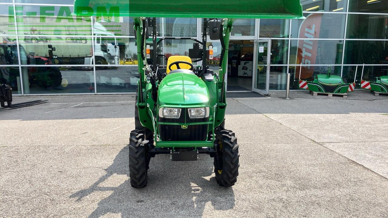 John Deere 3025E - Farm tractor: picture 2 John Deere 3025E - Farm tractor: picture 2