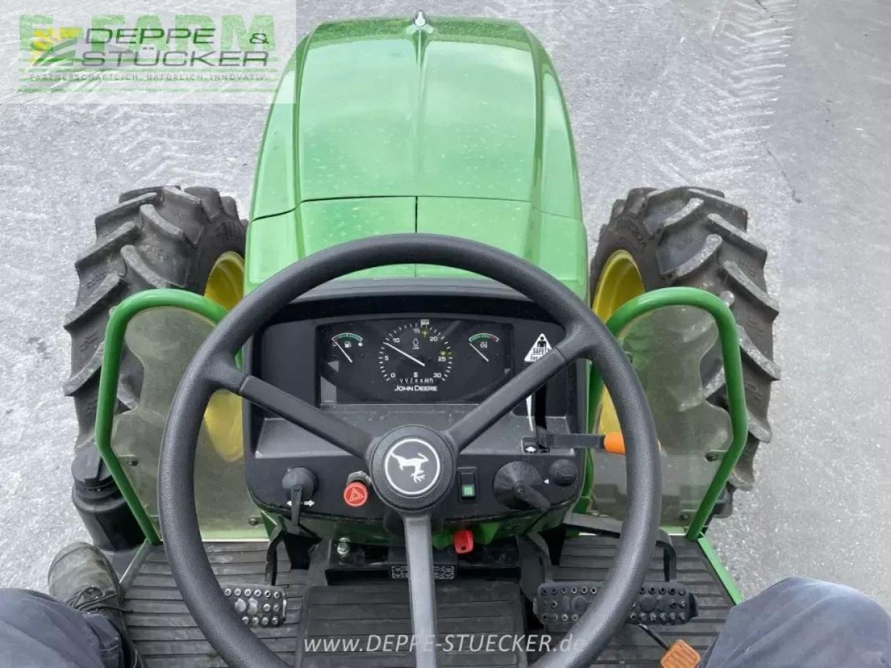 John Deere 5055e - Farm tractor: picture 5 John Deere 5055e - Farm tractor: picture 5