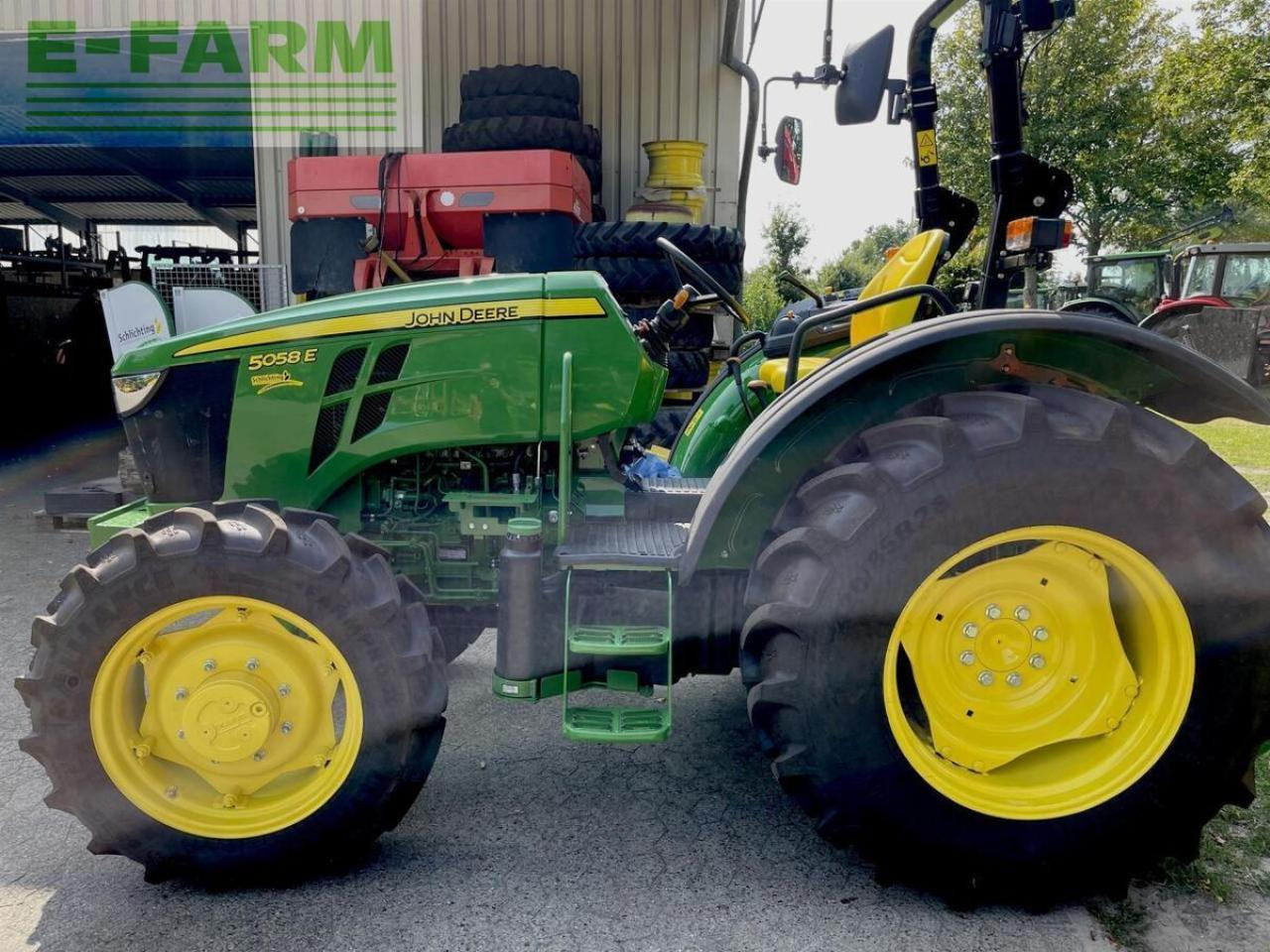 John Deere 5058e ohne kabine - Farm tractor: picture 3 John Deere 5058e ohne kabine - Farm tractor: picture 3