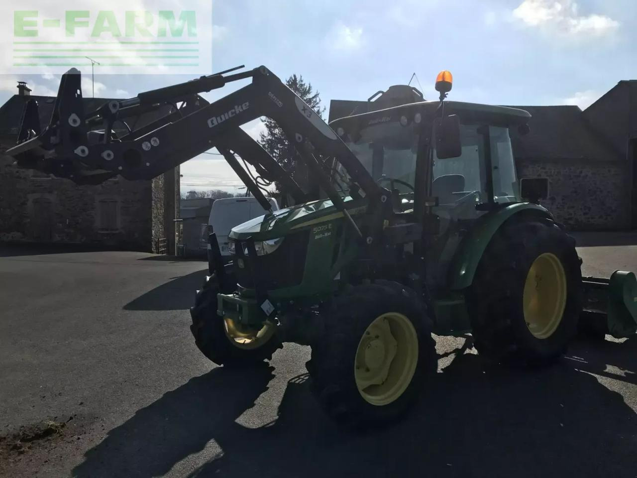John Deere 5075 e 24/12 - Farm tractor: picture 2 John Deere 5075 e 24/12 - Farm tractor: picture 2
