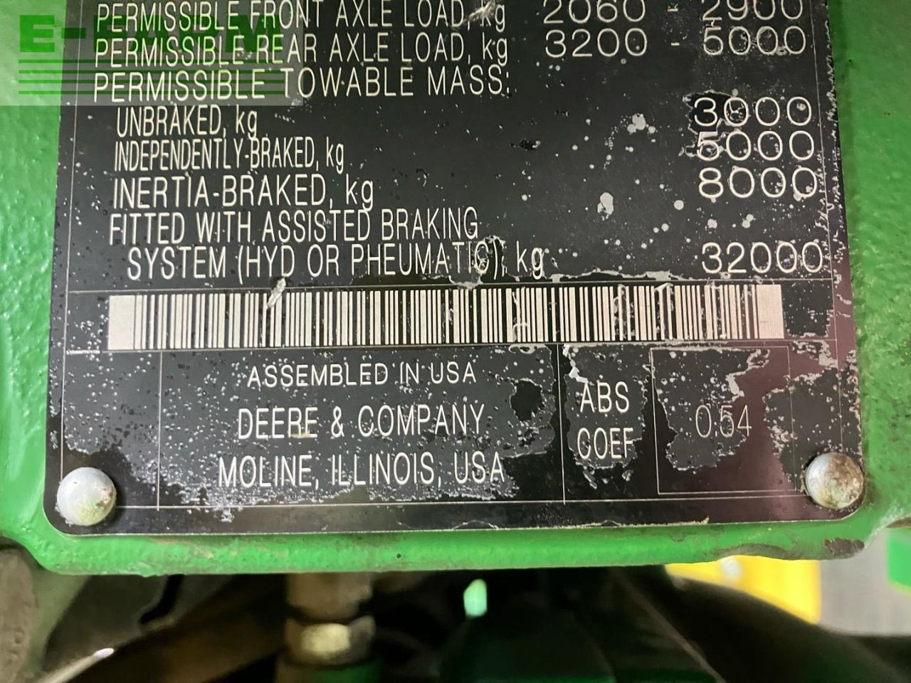 Farm tractor John Deere 5085M: picture 13