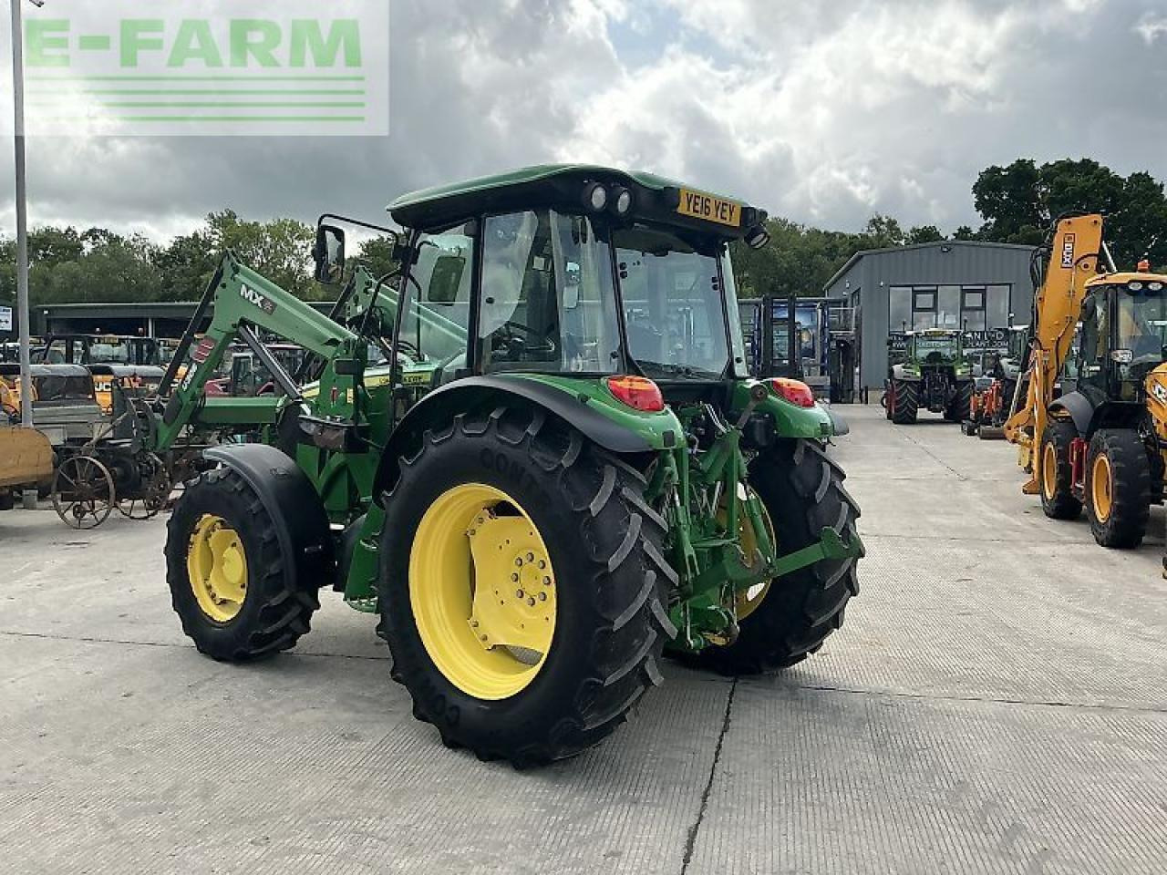 Farm tractor John Deere 5085m tractor (st23297): picture 7