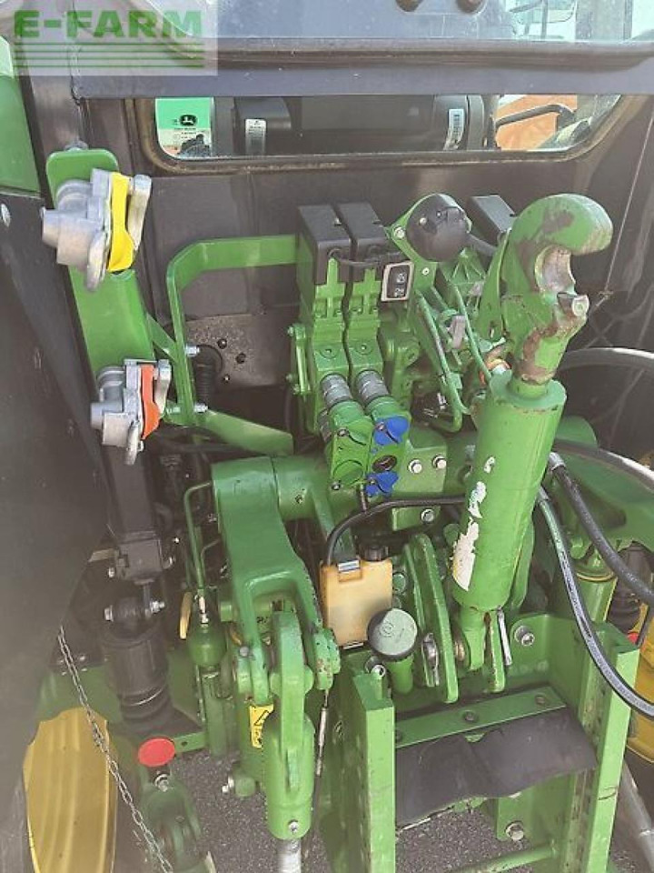 John Deere 5090 r - Farm tractor: picture 5 John Deere 5090 r - Farm tractor: picture 5