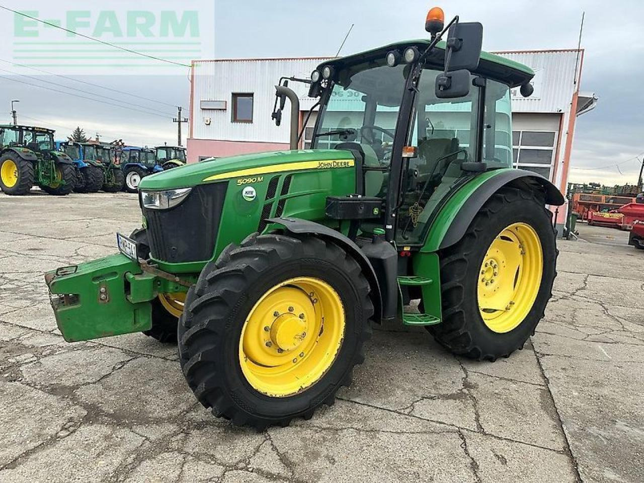 John Deere 5090m - Farm tractor: picture 1 John Deere 5090m - Farm tractor: picture 1