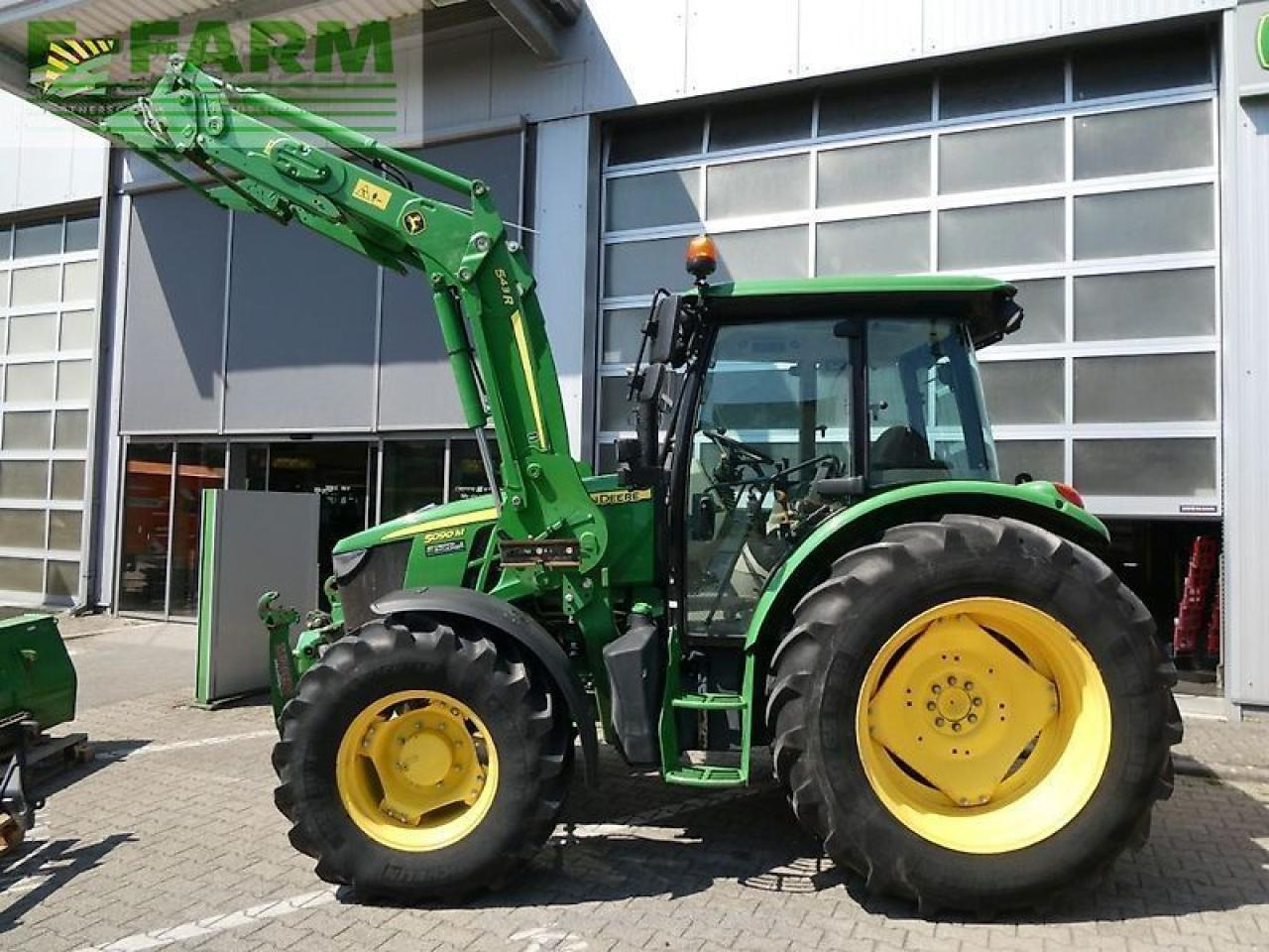 John Deere 5090m mit fl 543r - Farm tractor: picture 3 John Deere 5090m mit fl 543r - Farm tractor: picture 3