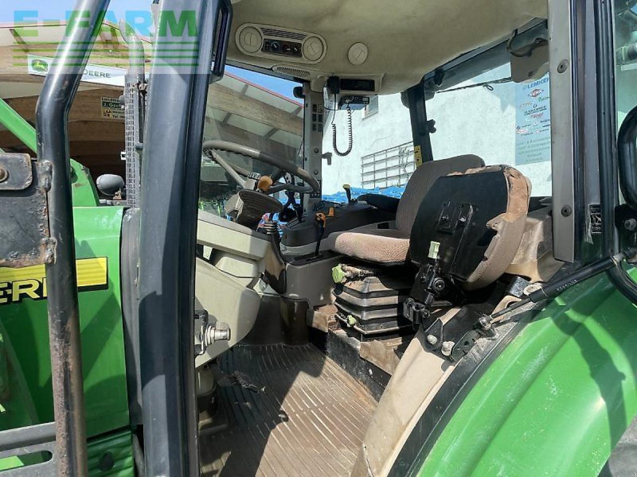 Farm tractor John Deere 5620 fl premium: picture 14