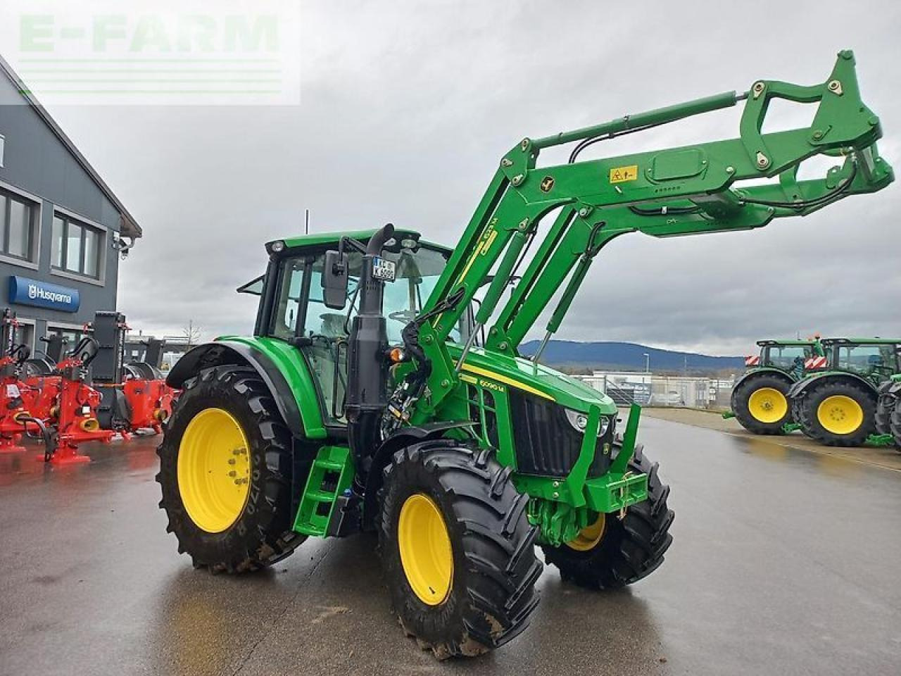 John Deere 6090m - Farm tractor: picture 2 John Deere 6090m - Farm tractor: picture 2