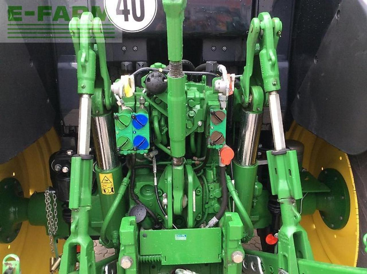 John Deere 6100 m - Farm tractor: picture 5 John Deere 6100 m - Farm tractor: picture 5